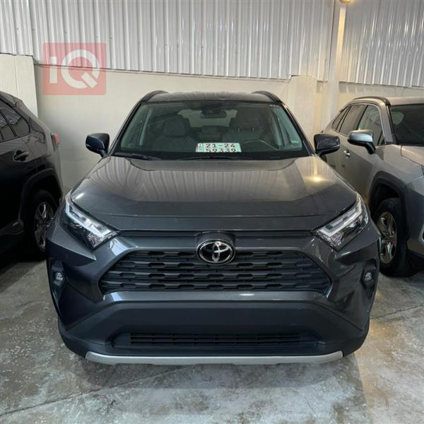 Toyota for sale in Iraq